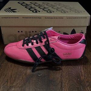 Adidas Women's Tokyo Pink and Black Sneakers